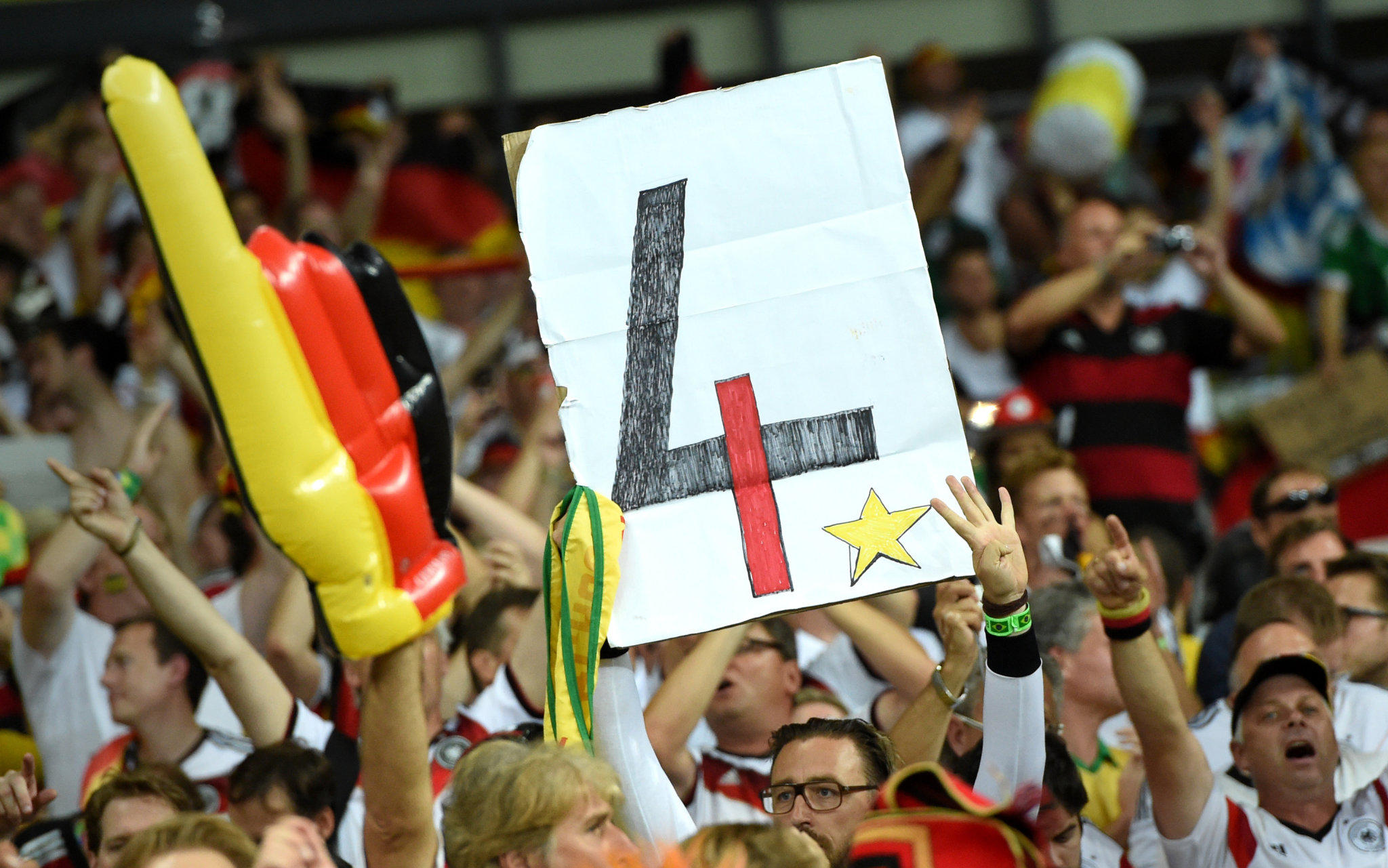 Ein Land trägt Trauer - WM-Halbfinale 2014 Belo Horizonte Ein Land trägt Trauer - WM-Halbfinale 2014 Belo Horizonte