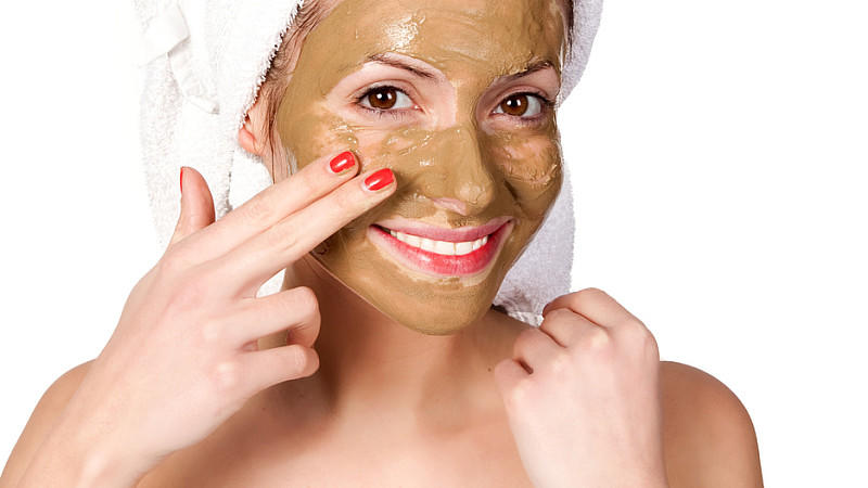 MAG Beauty Gesichtsmasken selber machen: Tolle Rezepte für alle Hauttypen MAG Beauty Gesichtsmasken selber machen: Tolle Rezepte für alle Hauttypen