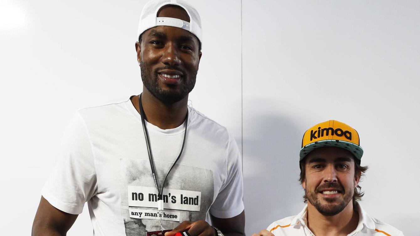 300 Formel-1-Rennen und ganz schön müde: Fernando Alonso will einfach nur weg 2018 Canadian GP CIRCUIT GILLES-VILLENEUVE, CANADA - JUNE 09: Serge Ibaka, Toronto Raptors NBA Basketball Herren USA player with Fernando Alonso, McLaren during the Canadian GP at Circuit Gilles-Villeneuve on June 09, 2018 in Circuit Gilles-Villeneuv