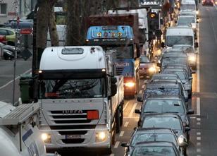 Rheinland-Pfalz will mit einem neuen Projekt Stau-Ursachen bekämpfen. Eine ... weiterlesen