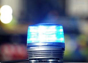 Einen Luxuswagen im Wert von etwa 150.000 Euro haben Unbekannte in der Nach... weiterlesen