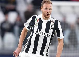 Benedikt Höwedes ist nach fast einem Jahr zum FC Schalke 04 zurückgekehrt. ... weiterlesen