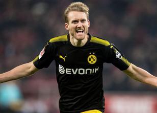 Fußballprofi André Schürrle steht kurz vor dem Wechsel zu einem neuen Arbei... weiterlesen