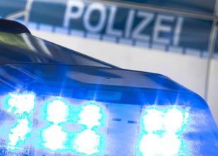 Zwei bewaffnete Räuber haben in Schöneberg einen Lebensmitteldiscounter übe... weiterlesen