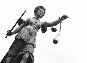 Gegen einen mutmaßlichen Sperrmüll-Betrüger beginnt heute der Prozess vor d... weiterlesen
