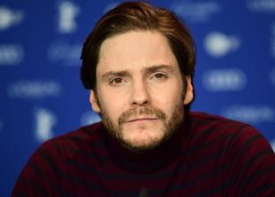 Der in Barcelona geborene und in Köln aufgewachsene Daniel Brühl (40) fühlt... weiterlesen