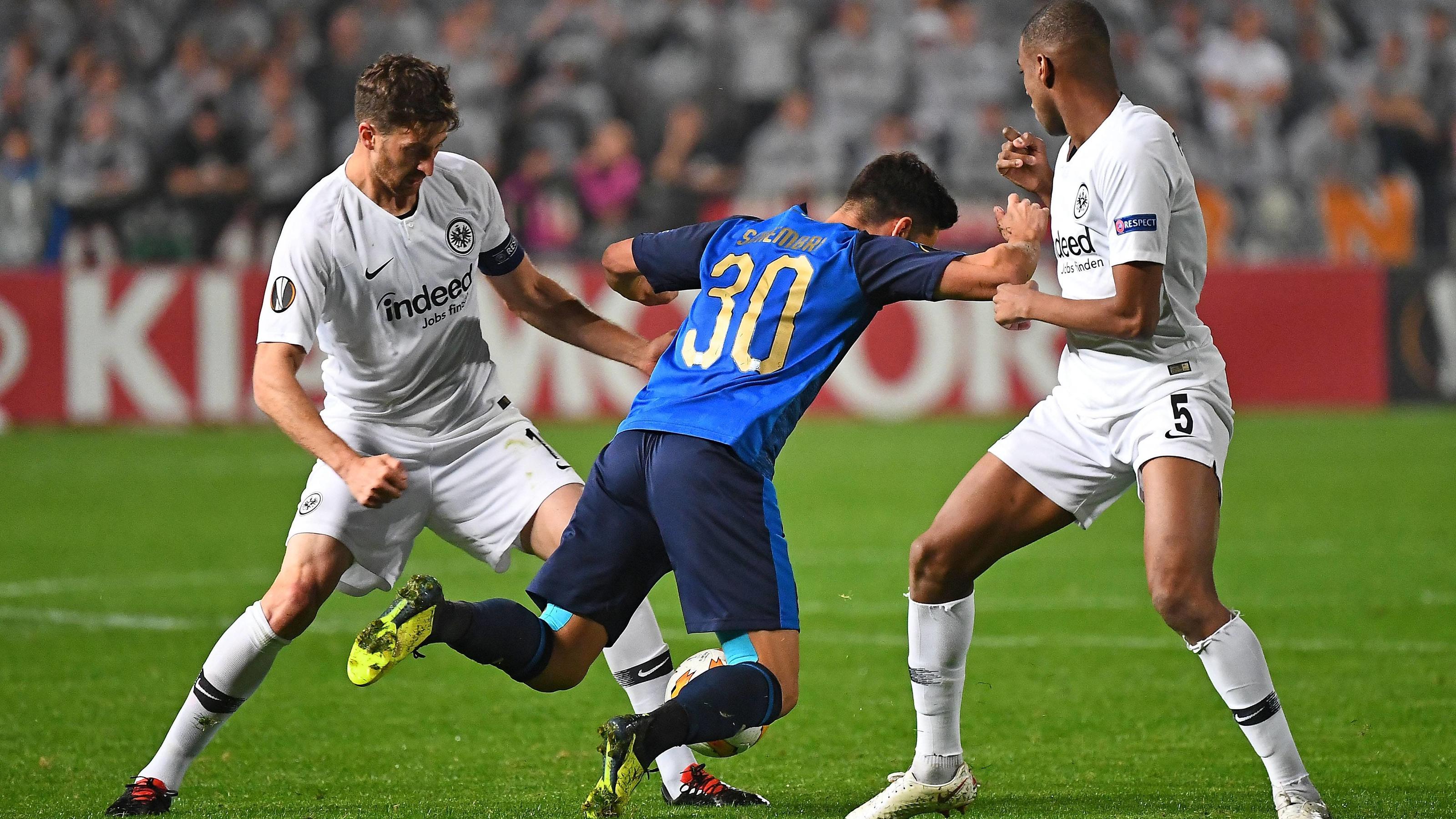 Eintracht Frankfurt gewinnt "Heimspiel" bei Limassol und macht Weiterkommen perfekt Eintracht Frankfurt gewinnt "Heimspiel" bei Limassol und macht Weiterkommen perfekt