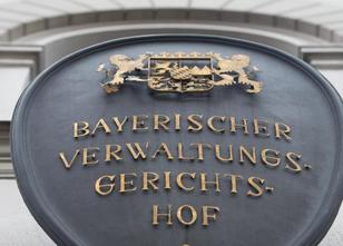 Darf ein bayerischer Polizist sich sichtbar tätowieren lassen? Darüber verh... weiterlesen