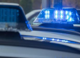 Ein betrunkener Autofahrer ist in Bad Bramstedt (Kreis Segeberg) mit seinem... weiterlesen