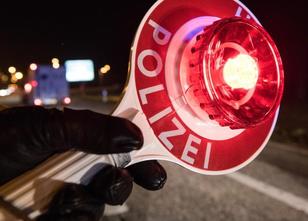 Ohne Führerschein und auch noch mit mehr als zwei Promille Alkohol im Blut ... weiterlesen
