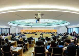 Mit schärferen Regeln will der hessische Landtag auch nach dem Einzug der A... weiterlesen