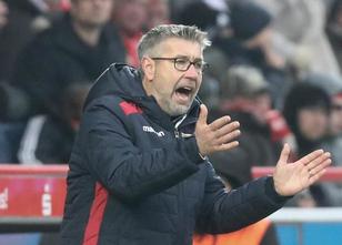 Zumindest einen Glückwunsch für die makellose Hinrunde wehrte Union-Trainer... weiterlesen