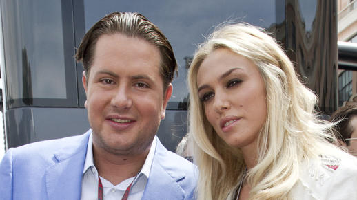 Petra Ecclestones Scheidung ist durch: Mann und Milliarden weg Petra (Ecclestone) Stunt mit ihren Noch-Ehemann James Stunt