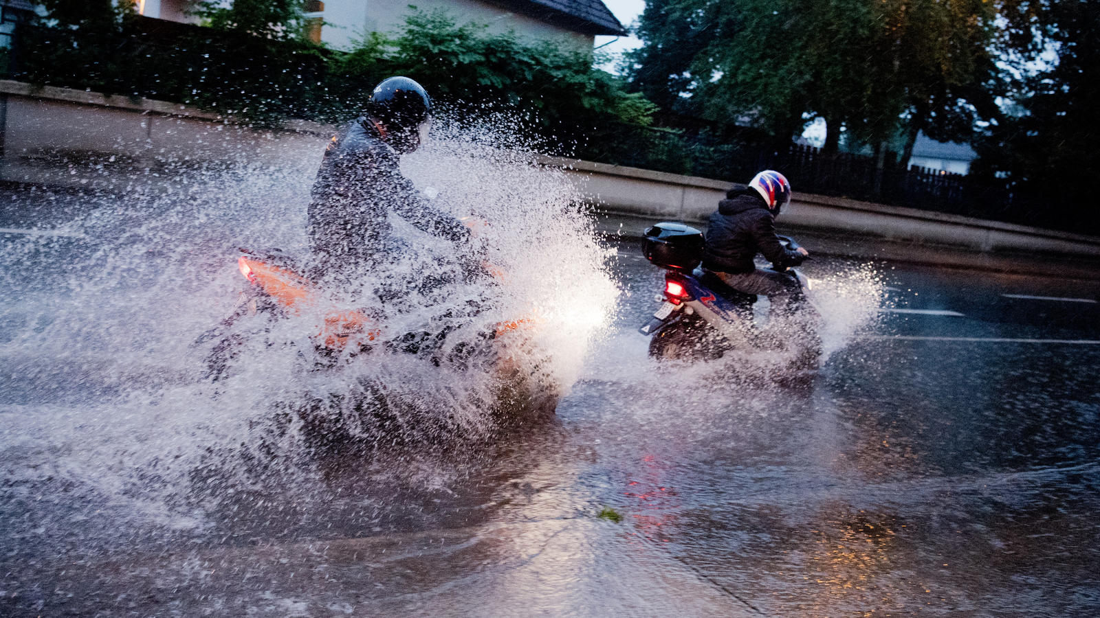 Durch die Klimaerwärmung müssen wir uns auch in Deutschland auf mehr Extremwetter einstellen Extremwetter im Juli 2017