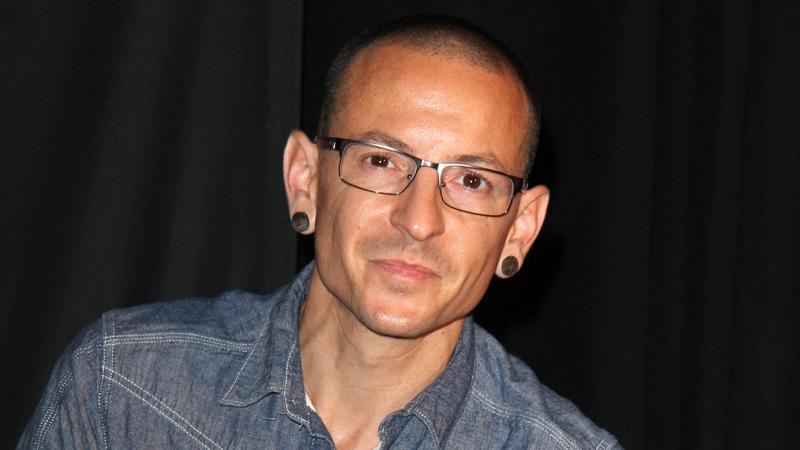 'Carpool Karaoke': Eine Hommage an Chester Bennington LOS ANGELES, CA - June 18: Chester Bennington at the ceremony inducting Linkin Park into the Guitar Center's Rockwalk, Guitar Center, Los Angeles, June 18, 2014. Credit: Janice Ogata/MediaPunch |