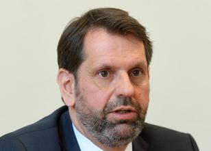 Niedersachsens Umweltminister Olaf Lies (SPD) plant einen Runden Tisch zur ... weiterlesen
