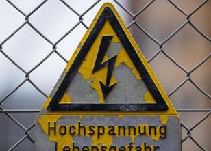 Ein Elektriker hat sich bei einem Arbeitsunfall in Stuttgart schwer verletz... weiterlesen