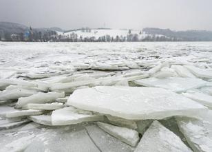 Die Donau friert seit rund 70 Jahren kaum noch zu. Grund dafür seien die st... weiterlesen