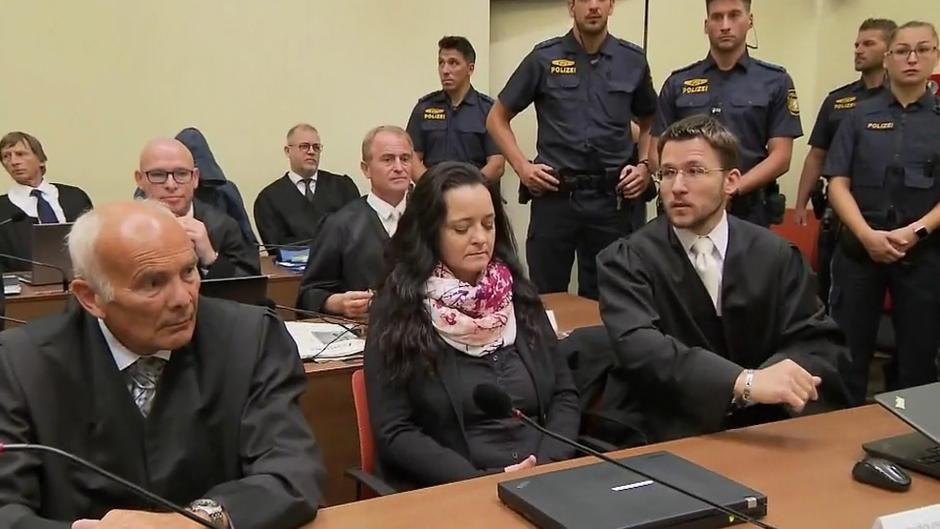 Beate Zschäpe wurde zu lebenslanger Haft verurteilt Beate Zschäpe wurde zu lebenslanger Haft verurteilt