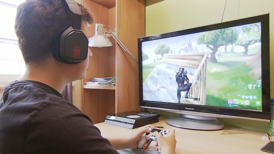 Fortnite ist derzeit der Renner bei den Jugendlichen! Fortnite ist derzeit der Renner bei den Jugendlichen!