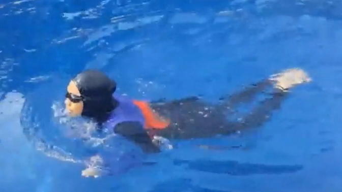 Herne: Schule kauft Burkinis für Schwimmunterricht Herne: Schule kauft Burkinis für Schwimmunterricht