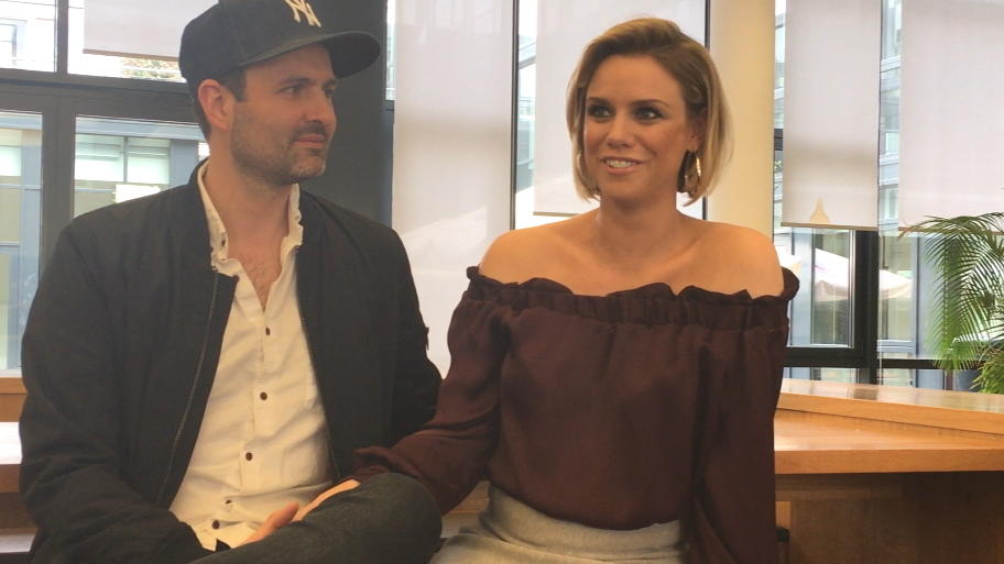 Sandra Kuhn und ihr Mann im Baby-Interview Sandra Kuhn und ihr Mann im Baby-Interview