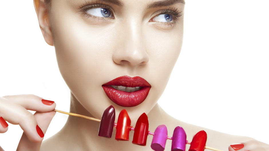 Welche Lippenstift-Farbe passt zu mir? Welche Lippenstift-Farbe passt zu mir?