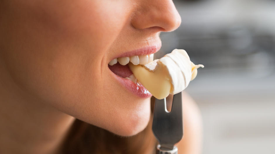 Käse und Milch können vor Übergewicht schützen Käse und Milch können vor Übergewicht schützen