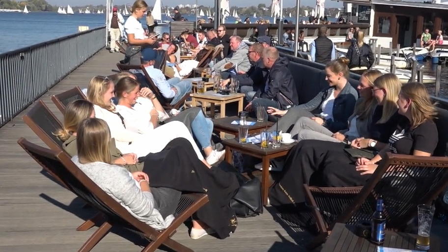 Mega Sommerwochenende mitten im Oktober Mega Sommerwochenende mitten im Oktober