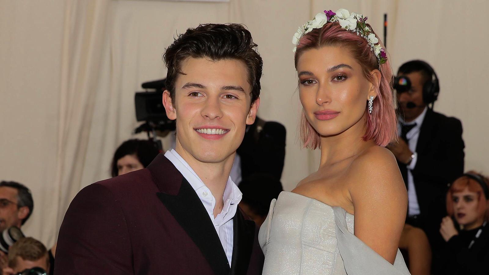 So Süß Bestätigen Hailey Baldwin Und Shawn Mendes Ihre Beziehung